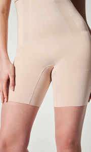 SPANX | OnCore High-Waisted Mid-Thigh Short