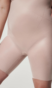SPANX | Thinstincts 2.0 High-Waisted Mid-Thigh Short