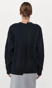 ST. AGNI Deconstructed Pullover